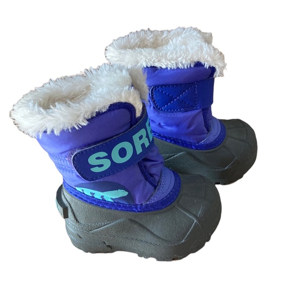 Sorel Youth Commander Snow Boots size 5 - Picture 1 of 11